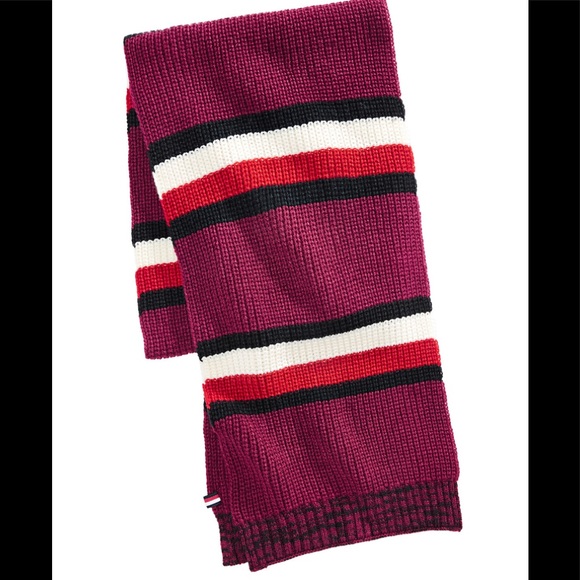 Tommy Hilfiger Men's Back Bay Cardigan-
Knit Striped Marled Scarf - Picture 1 of 1